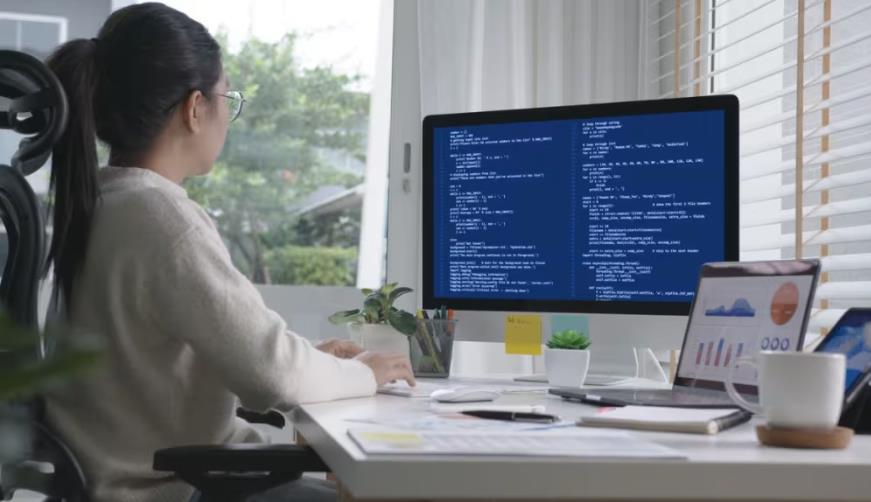 南宁企业数字化解决方案:机器学习赋能商业模式升级的核心路径